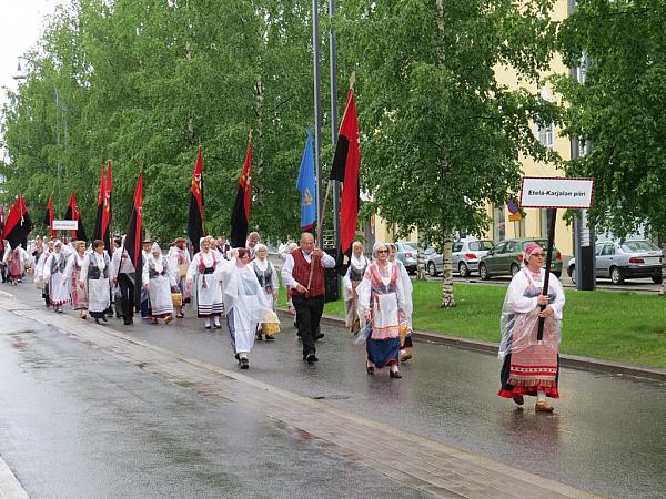 karjalaiset-j17-84